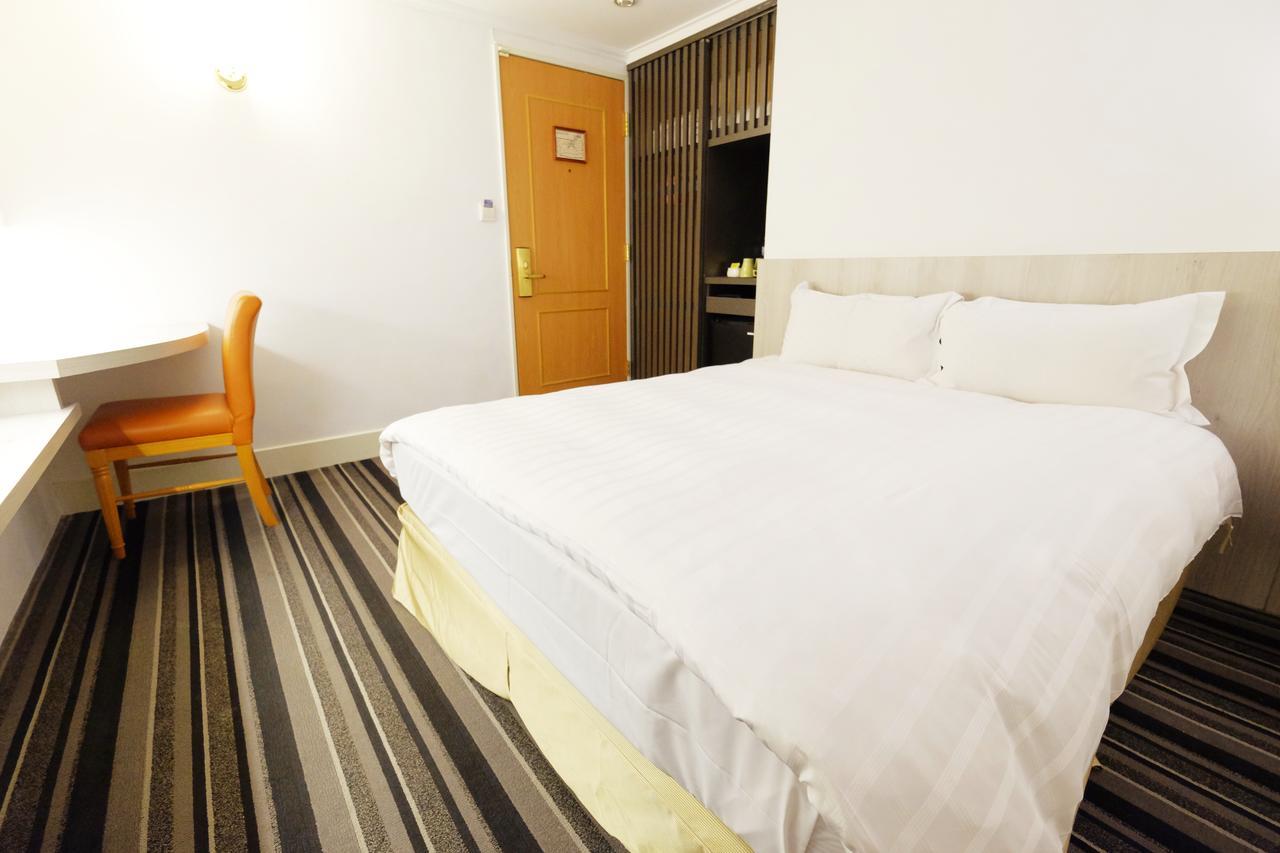 Dynasty Hotel Tainan Dış mekan fotoğraf