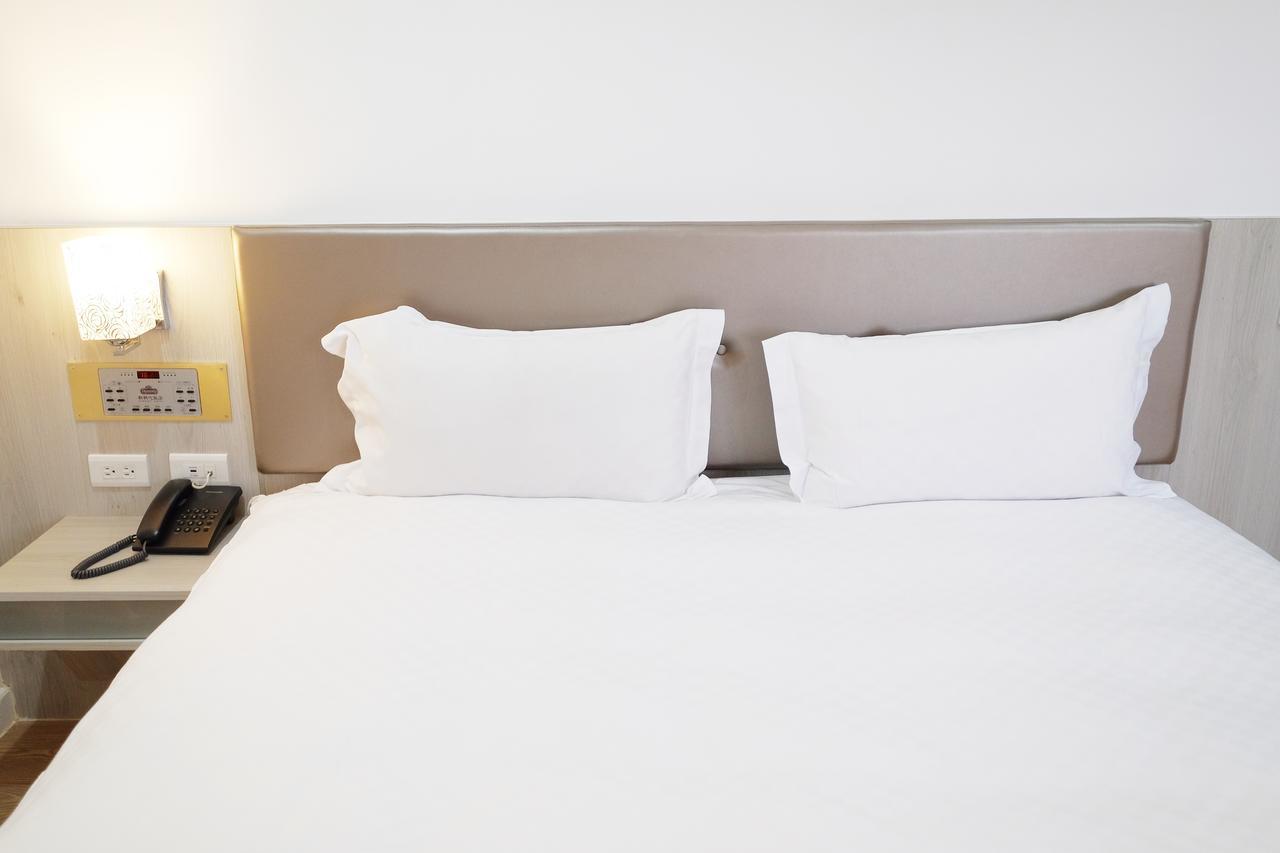 Dynasty Hotel Tainan Dış mekan fotoğraf